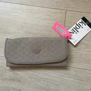Kipling Wallet 🐒🩶